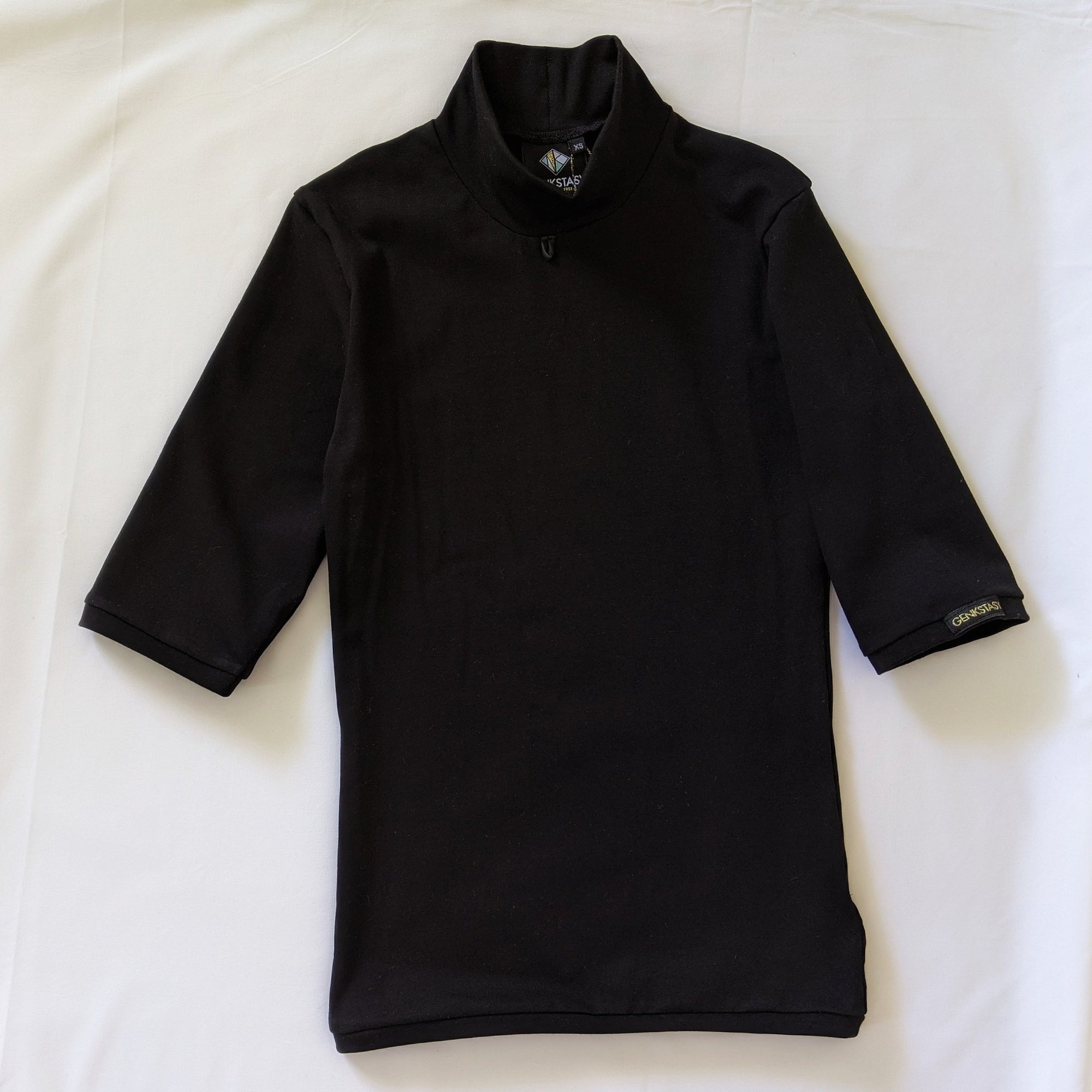 1/2 SLEEVE SKIVVY - 200gsm BLACK ORGANIC COTTON SKIVVY - Genkstasy - stride