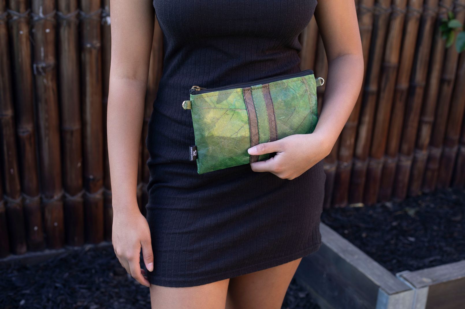 Vegan Leather Slim Line Bag - Green