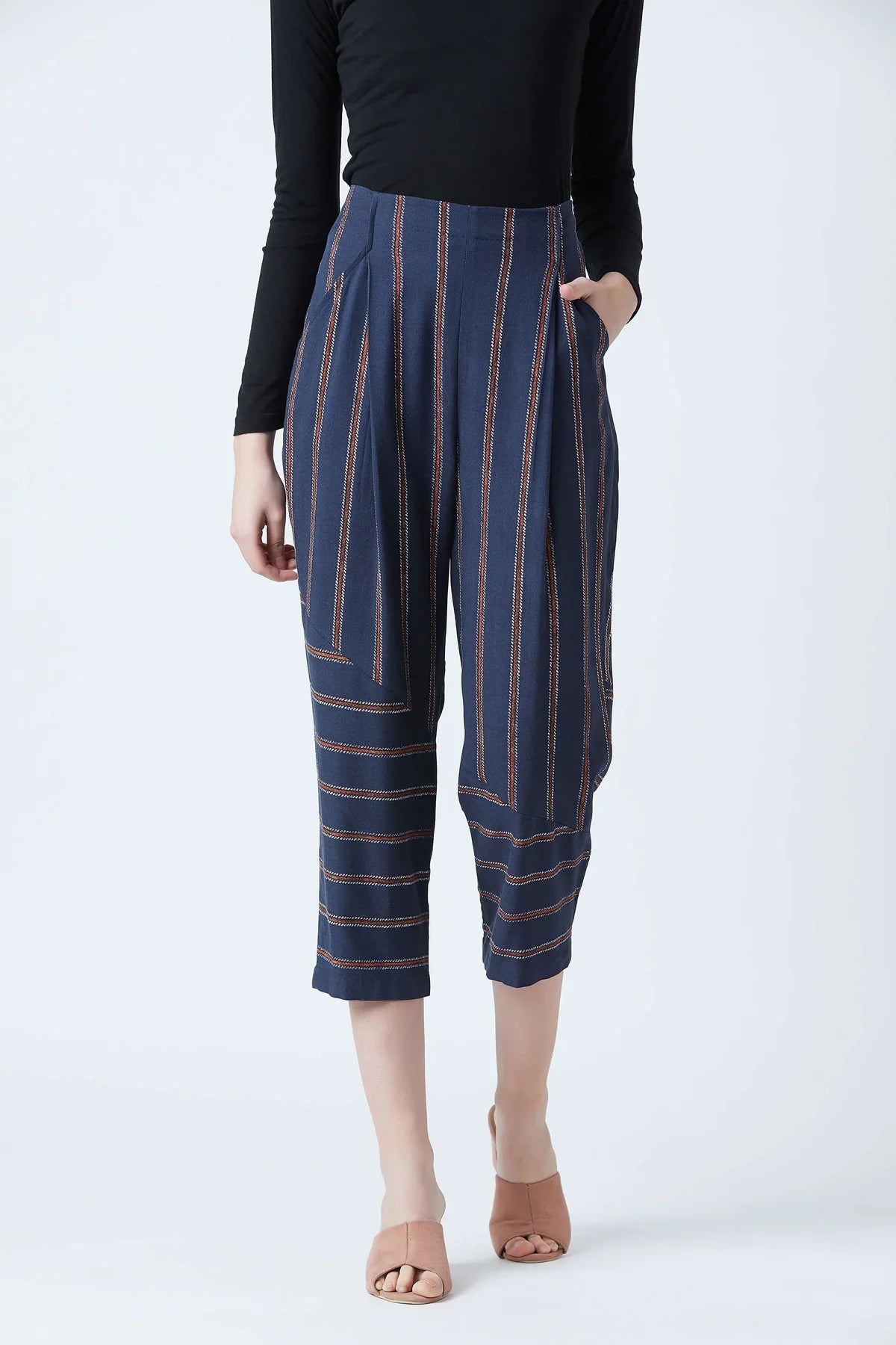 AJITHA STRIPE PANT - Bethikal - stride