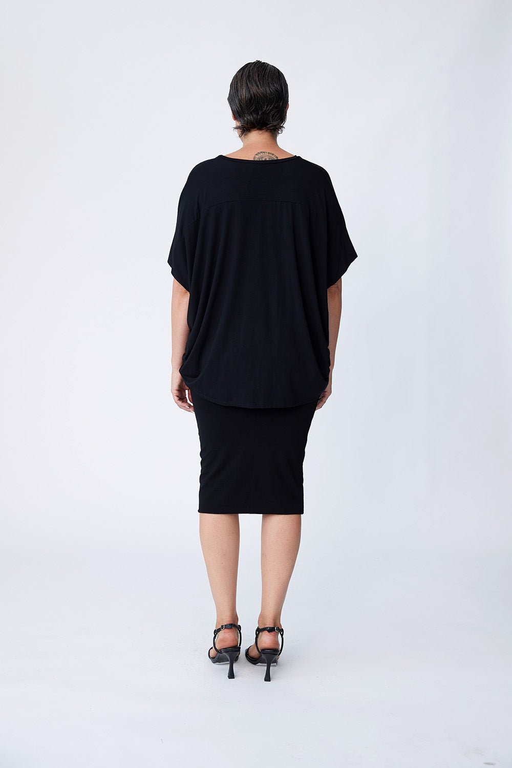 Bamboo Cocoon Top - Black - Tluxe - stride