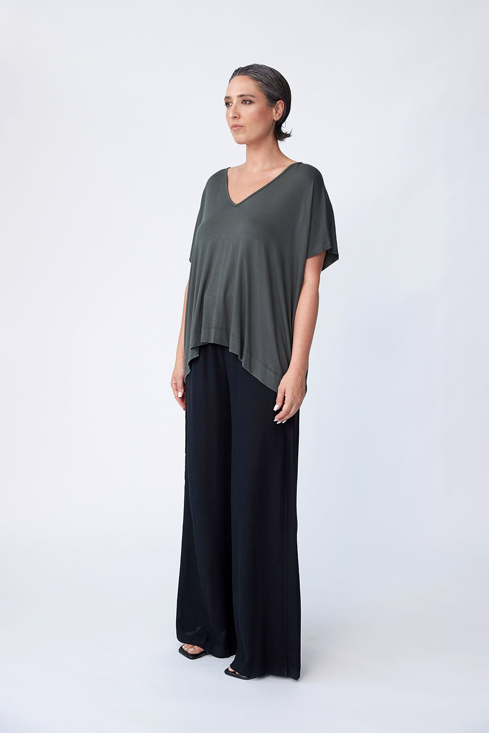 Bamboo Poncho Top - Olive - Tluxe - stride