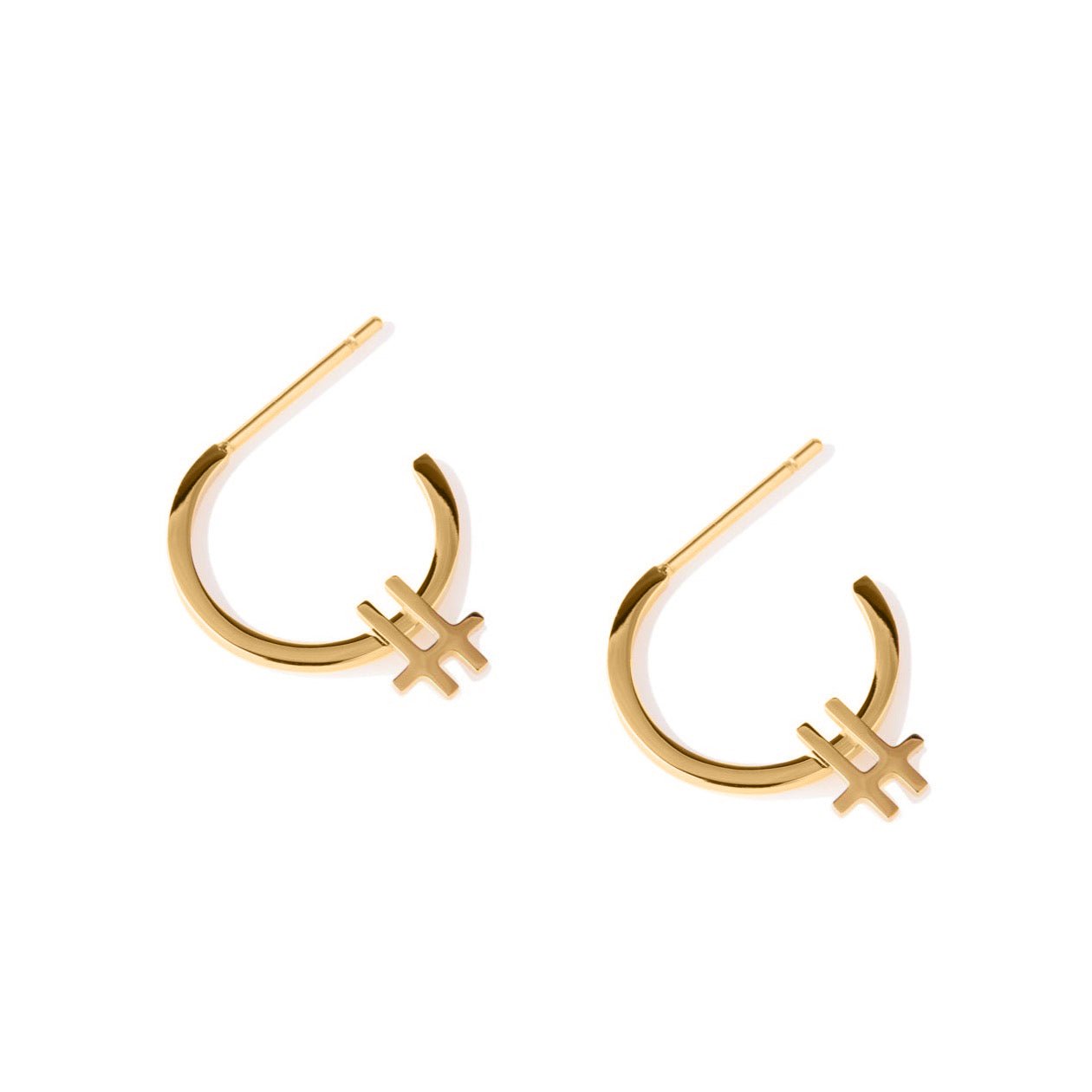 Baseline Gold Hoop Earrings - EVER Jewellery - stride