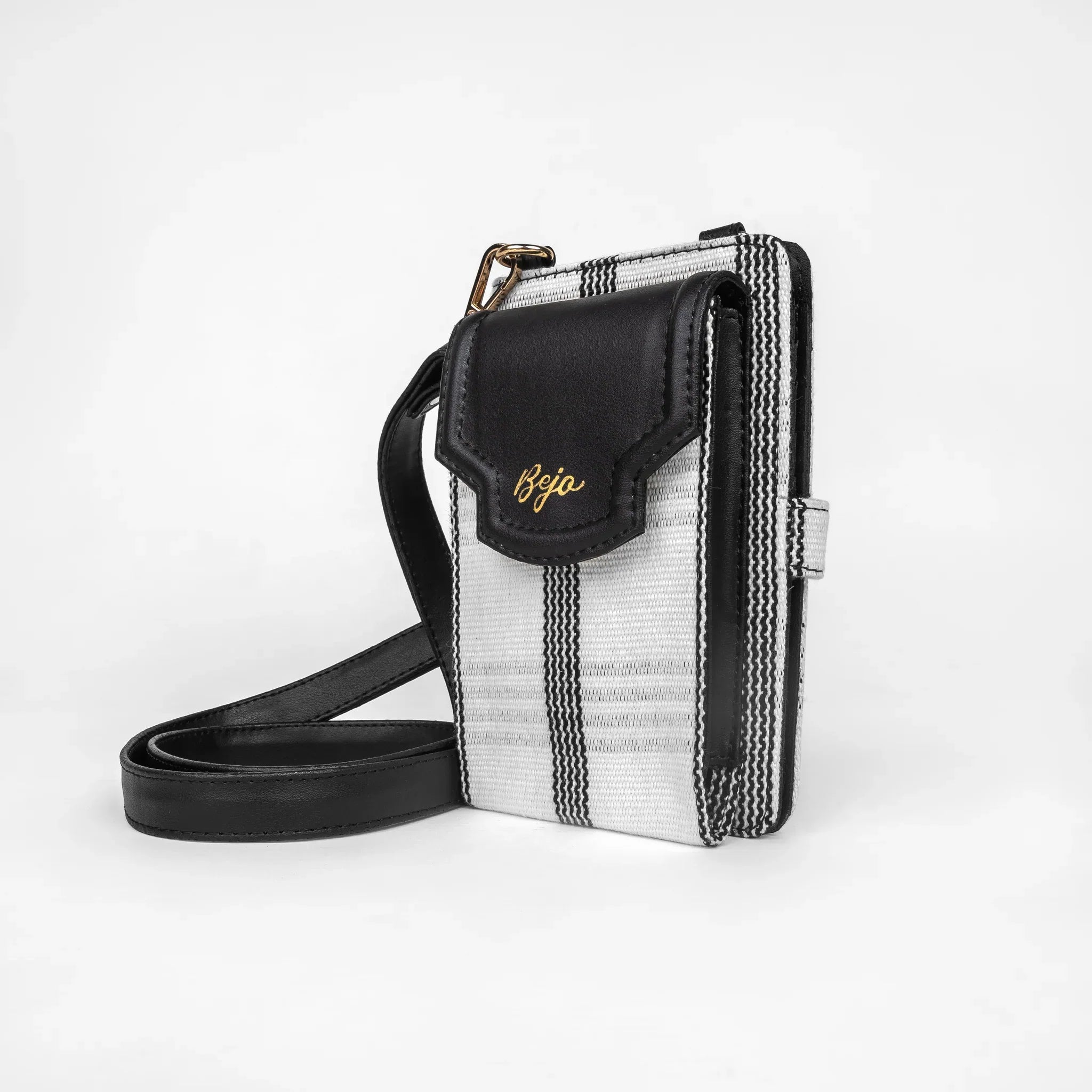 Bijou Pocket Sling - Bethikal - stride