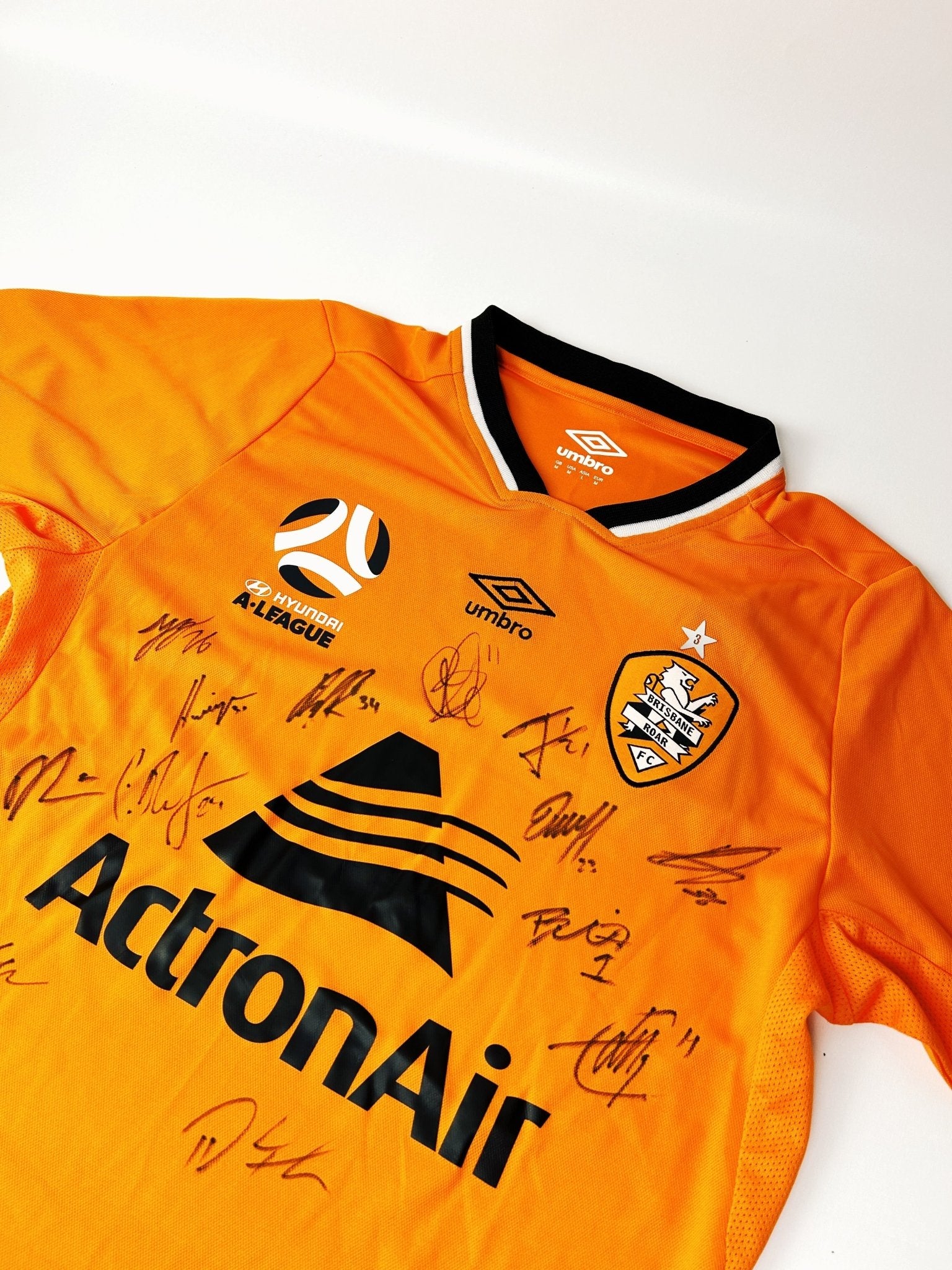 Brisbane Roar Home 2018 - 2019 Signed M - Unwanted FC - stride