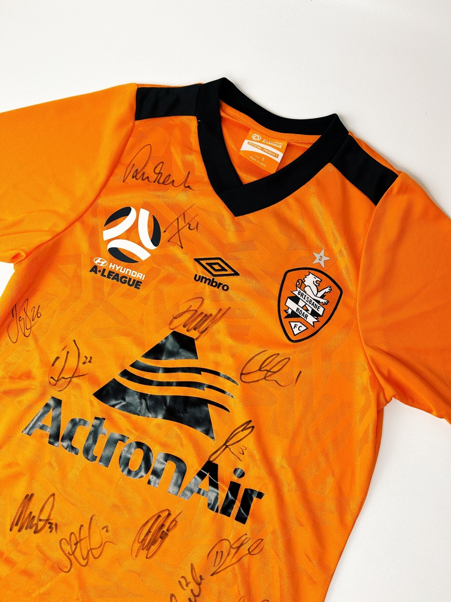 Brisbane Roar Home 2019 - 2020 Signed S - Unwanted FC - stride