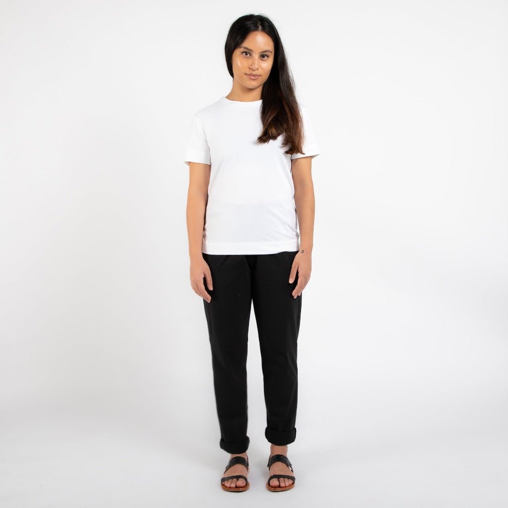 Classic T - shirt | White - Dorsu - stride