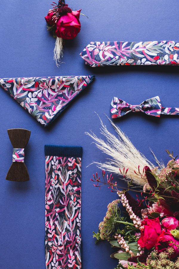 Cotton Tie - Protea Navy - Peggy & Finn - stride