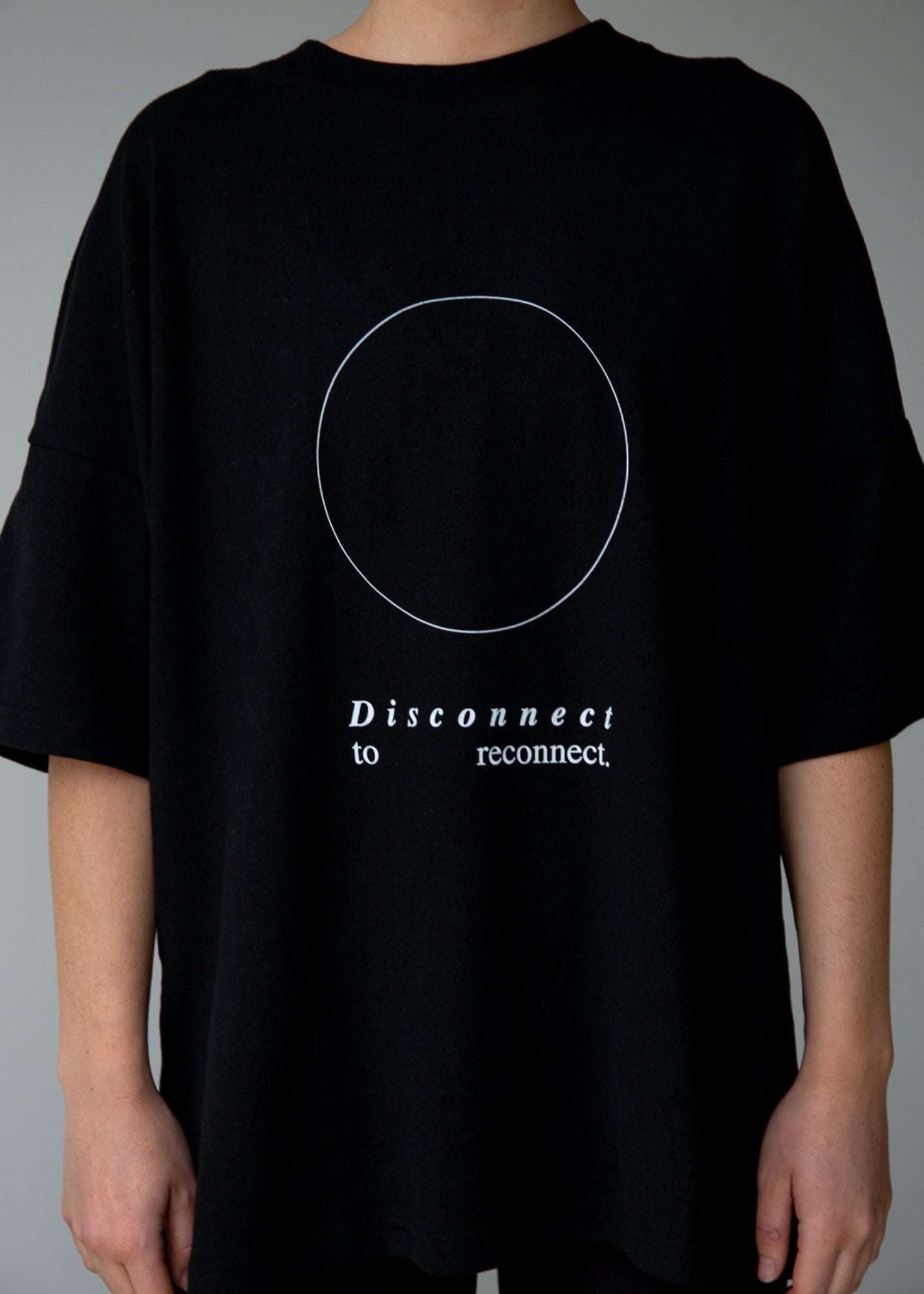 Disconnect to Reconnect Full Circle T-Shirt - Onyx Black - Pinky & Kamal - stride