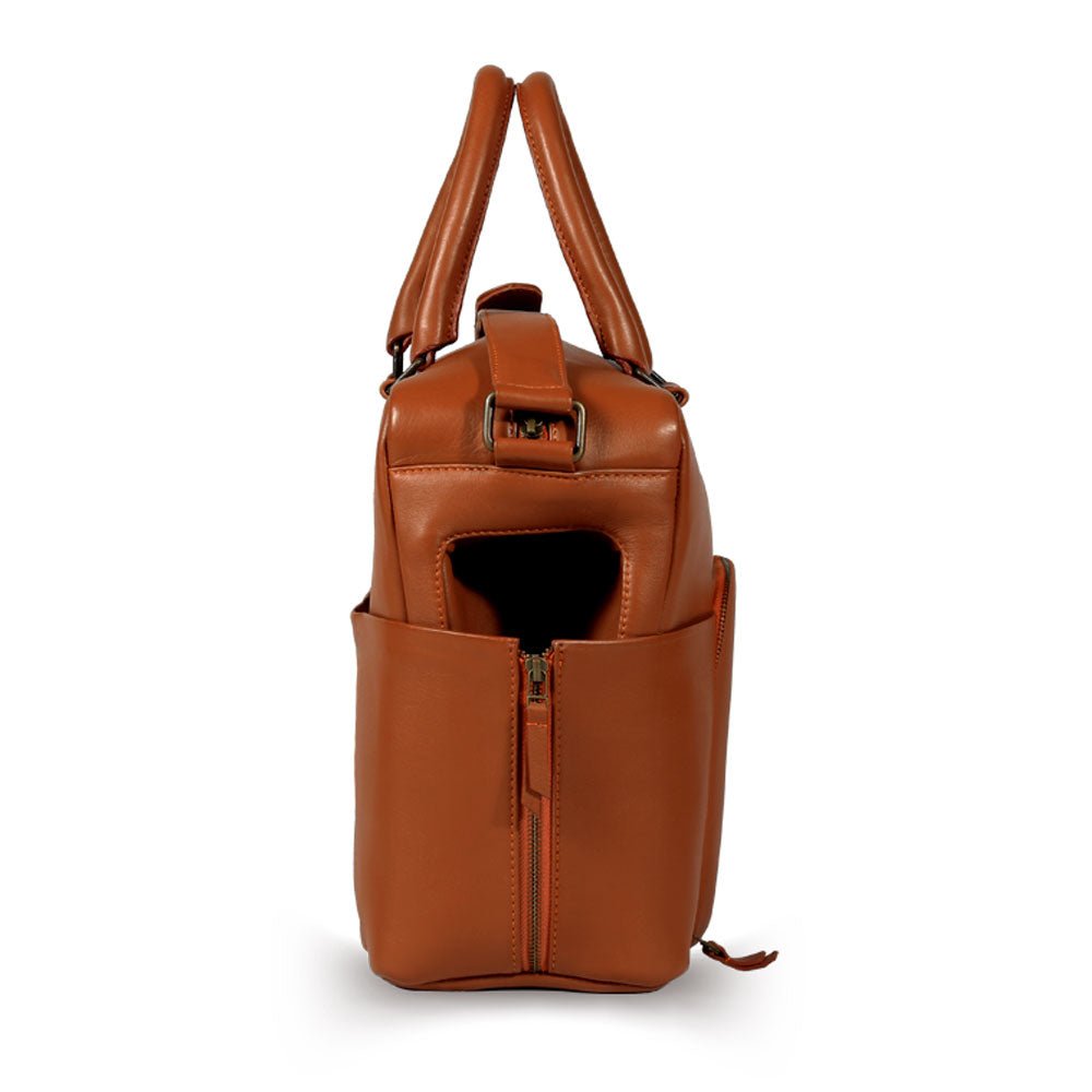 DOLPHIN MESSENGER LEATHER BAG(Tan) - Bethikal - stride