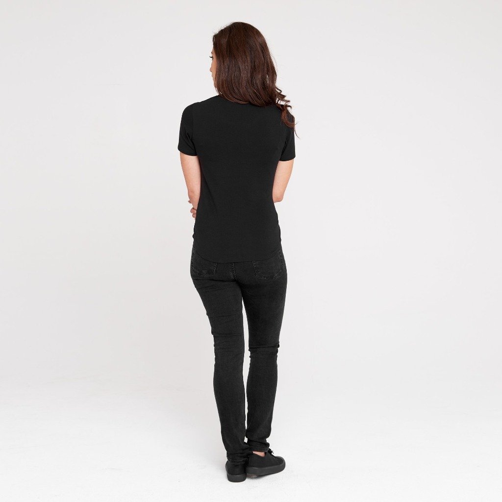 Fitted T-shirt | Black