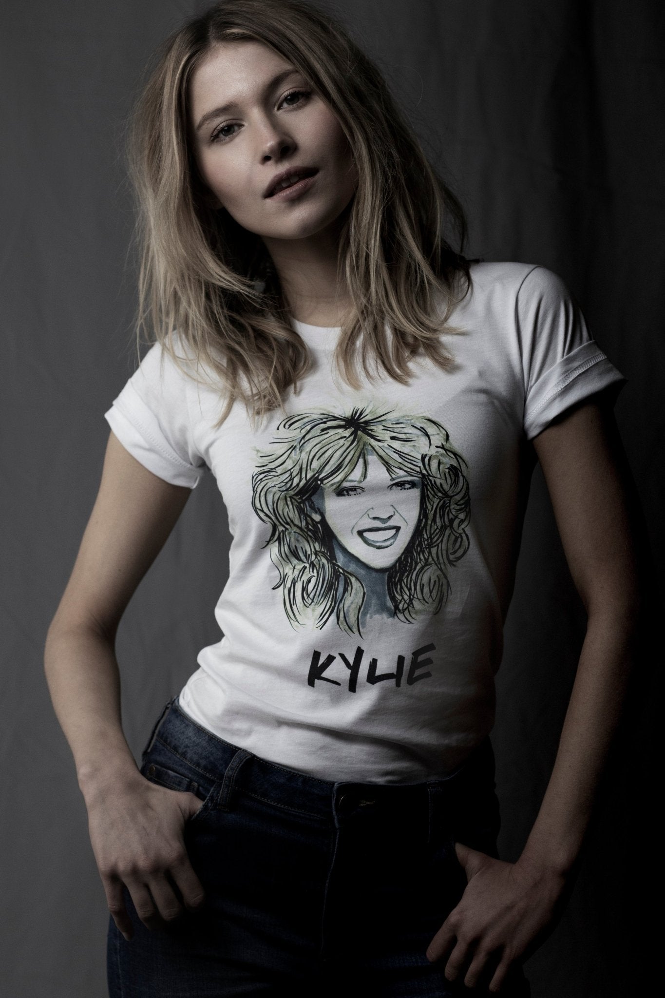 KYLIE - High Tees - stride