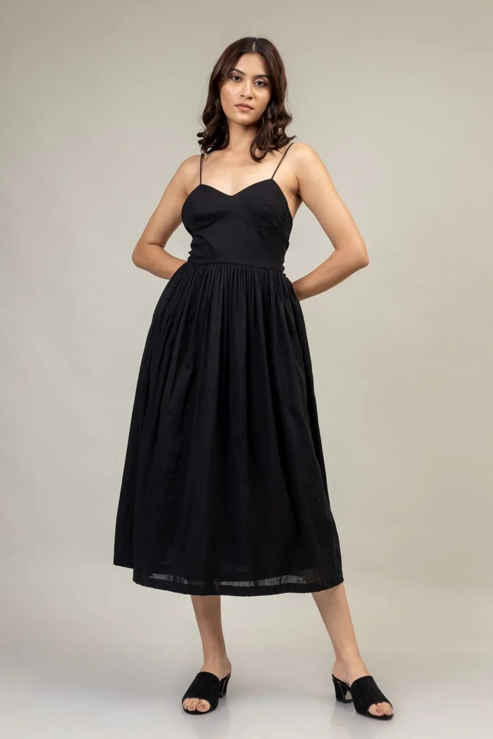 MARY BLACK DRESS - Bethikal - stride