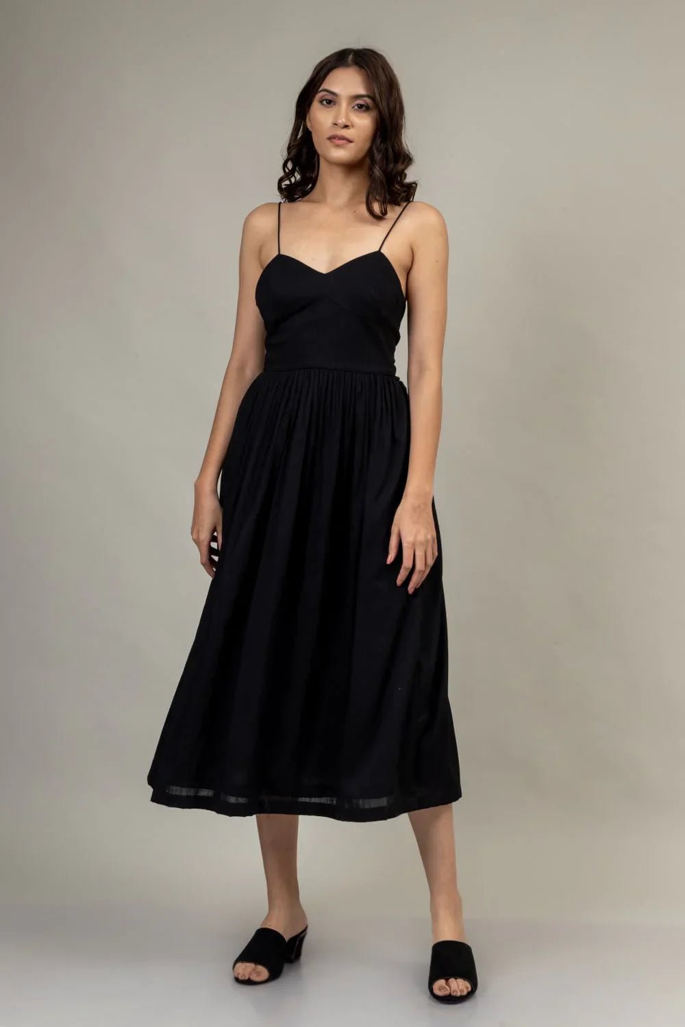 MARY BLACK DRESS - Bethikal - stride