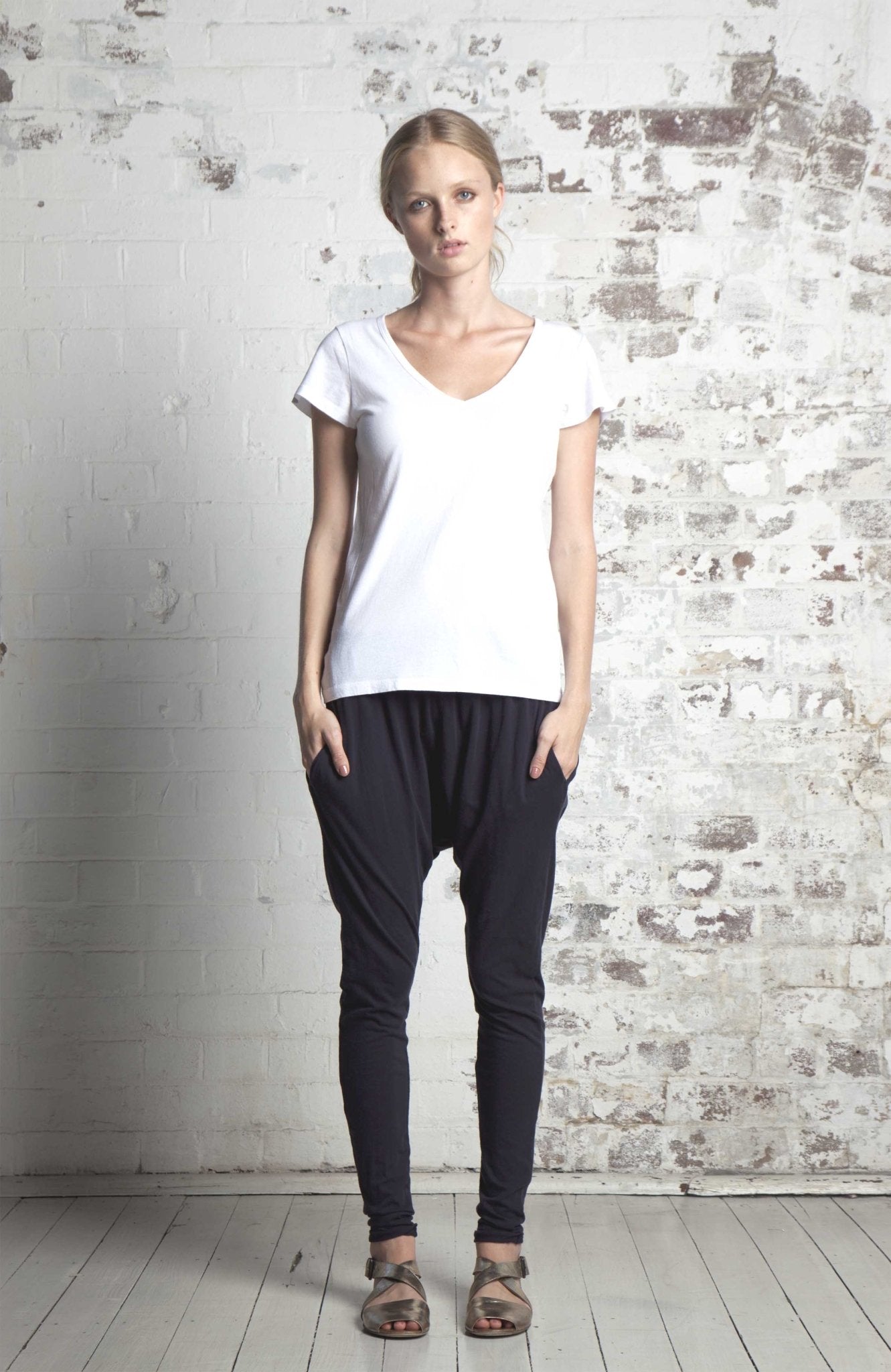 ORGANIC COTTON SLOUCH PANT - BLACK - Tluxe - stride