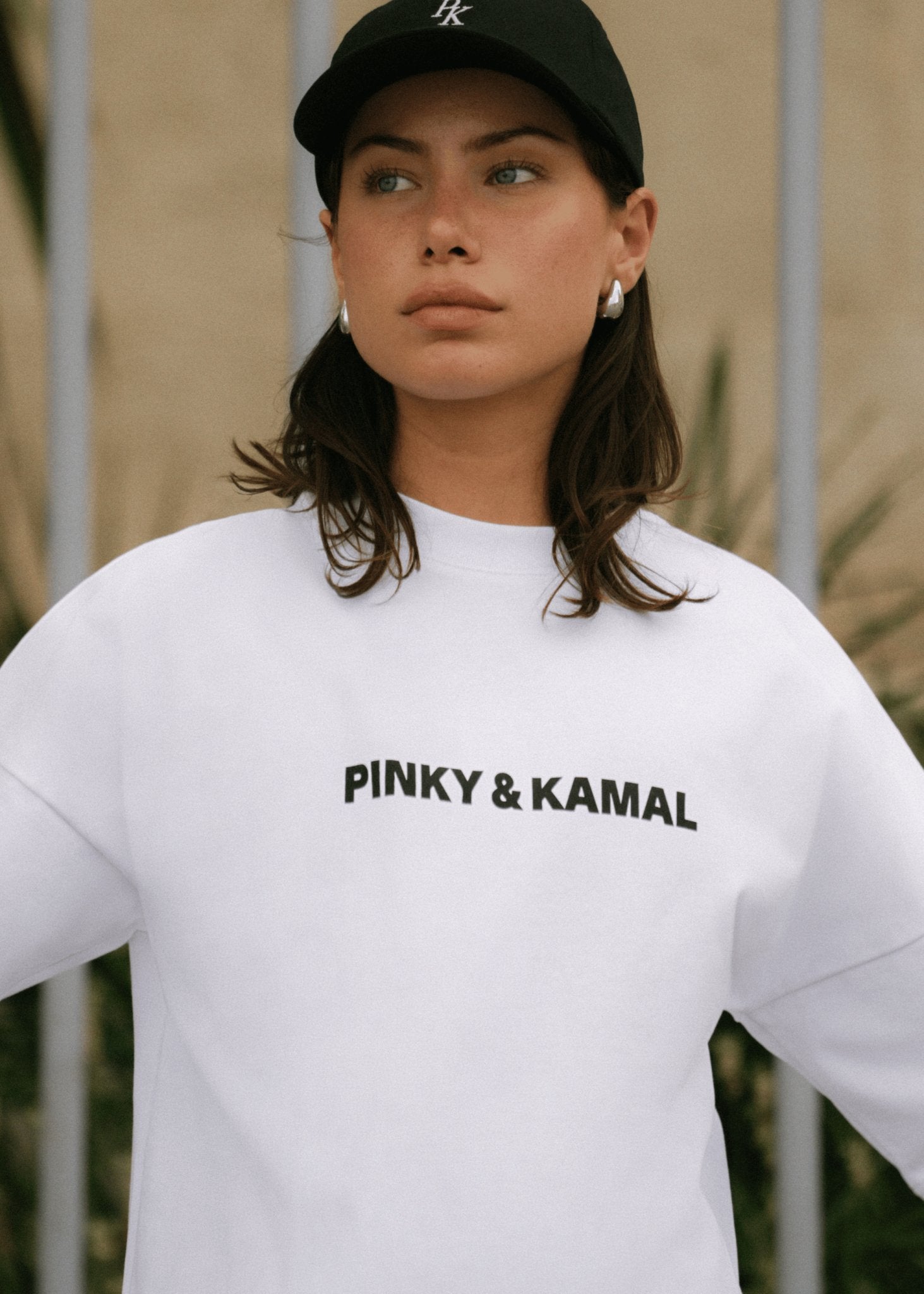 Pinky & Kamal T - Shirt - White/Black - Pinky & Kamal - stride
