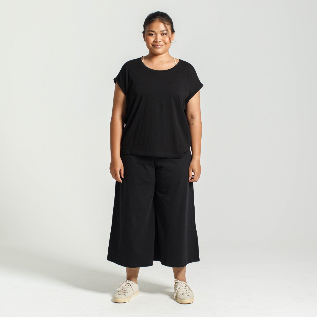 Rolled Sleeve Crew | Black - Dorsu - stride