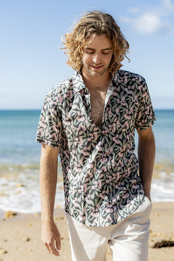 Short Sleeve Shirt - Flowering Gum - Peggy & Finn - stride