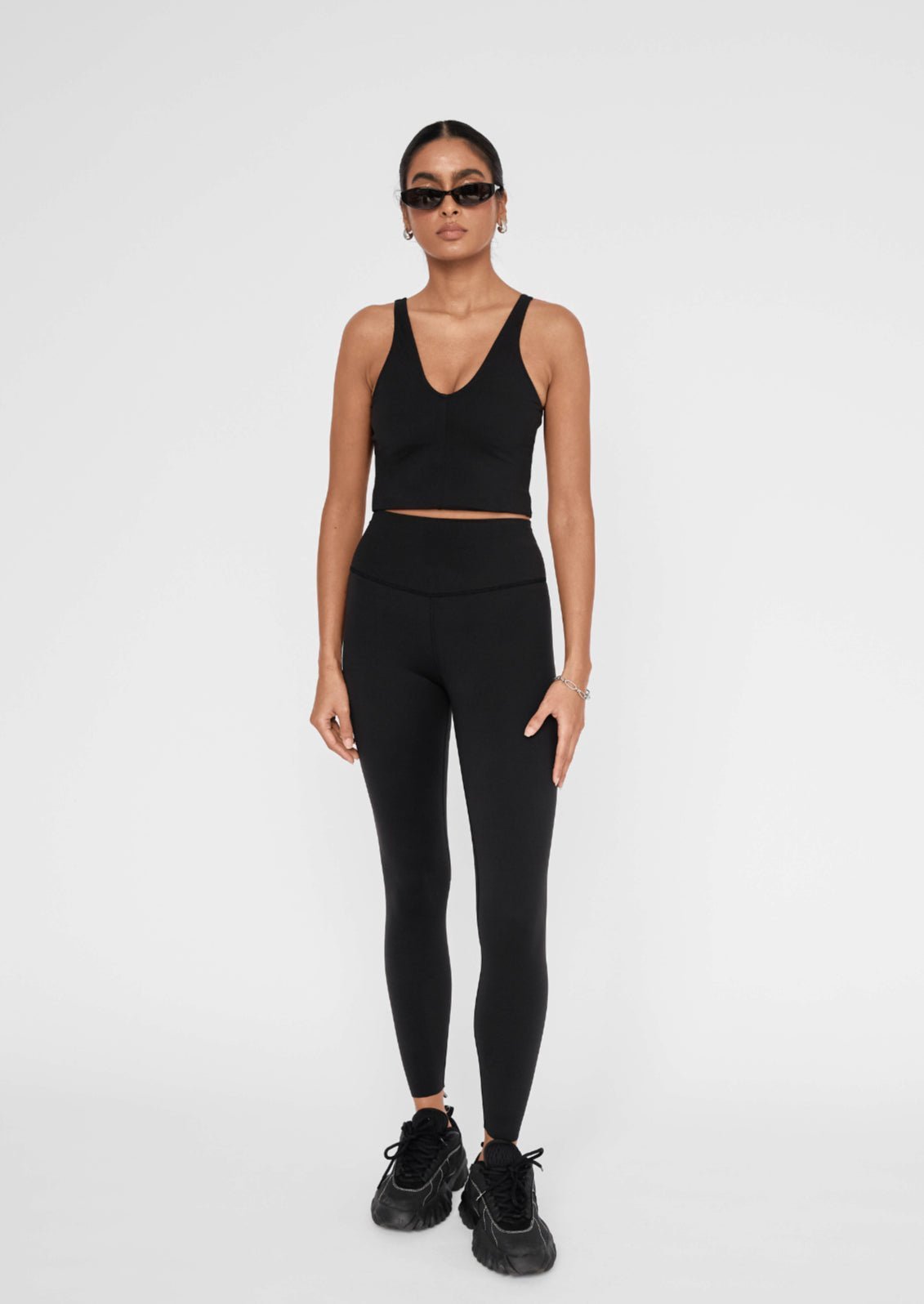 Synergy Legging - Black - Pinky & Kamal - stride