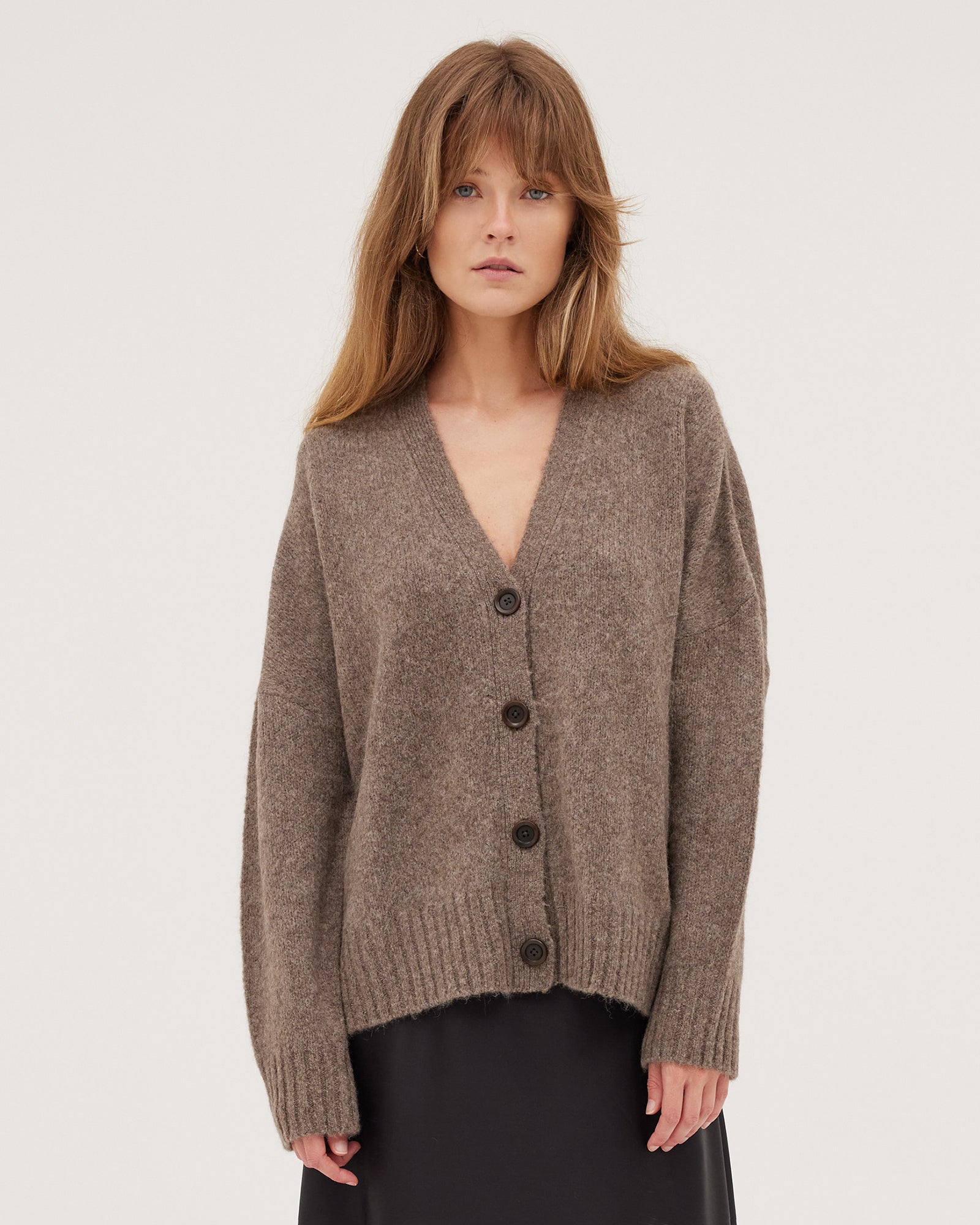 The Cardigan | Inca - Cloth & Co - stride