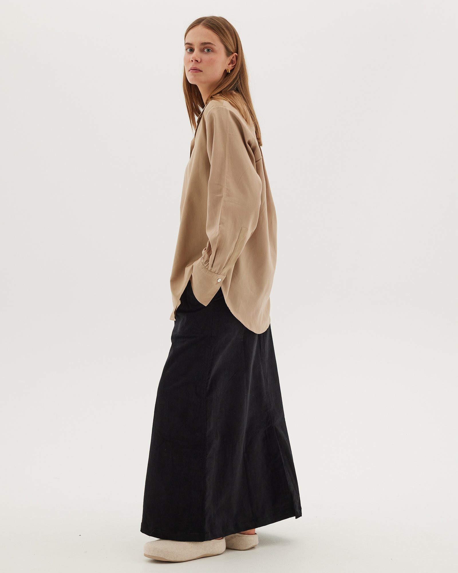 The Corduroy Tailored Skirt | Black - Cloth & Co - stride