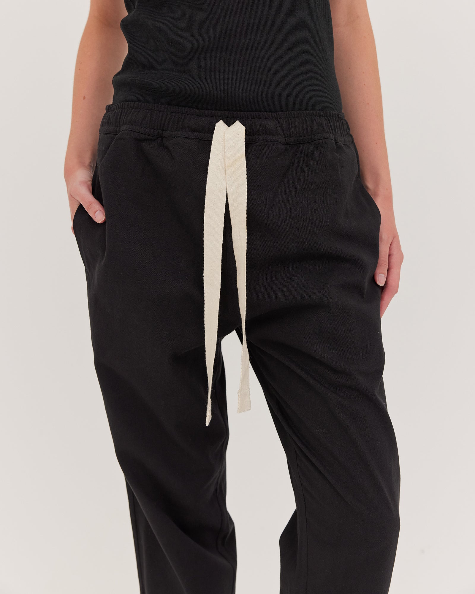 The Foundation Pant | Black - Cloth & Co - stride