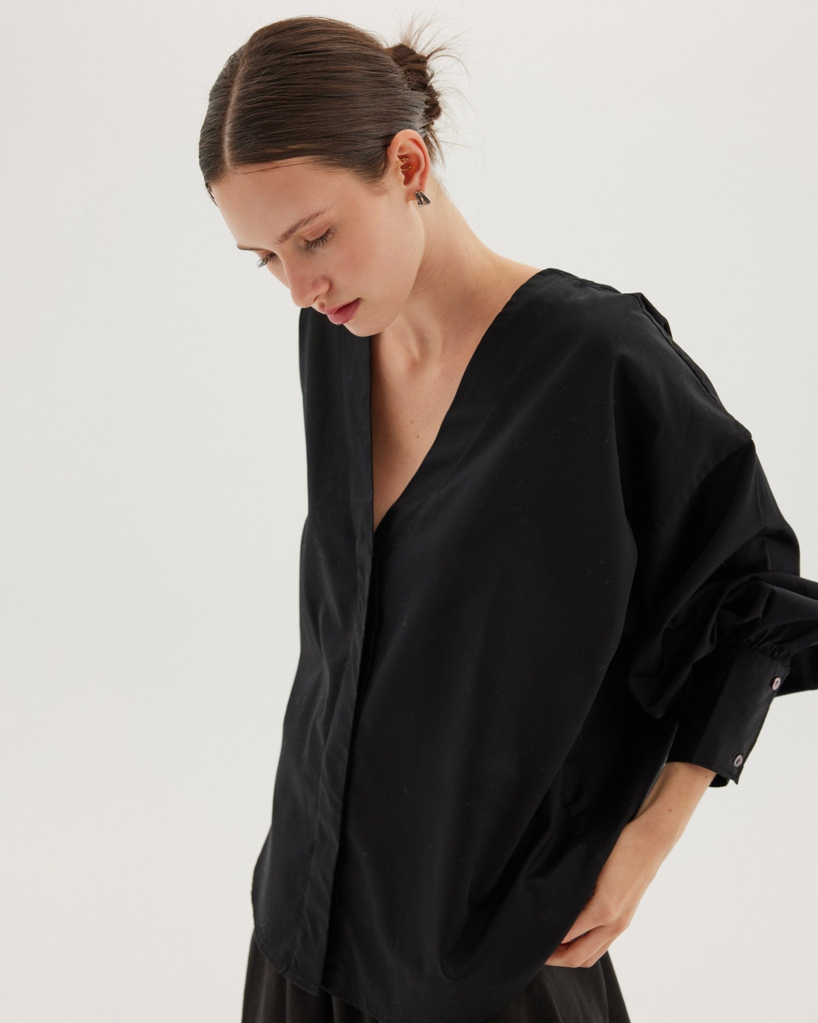 The Giza Billow Sleeve Shirt | Black - Cloth & Co - stride