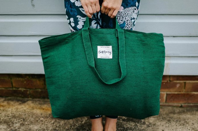 The Hauler Bag | Eco - Friendly Jute Cotton Canvas - Earth Worthy - stride