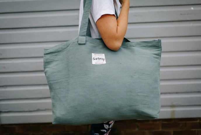 The Hauler Bag | Eco - Friendly Jute Cotton Canvas - Earth Worthy - stride