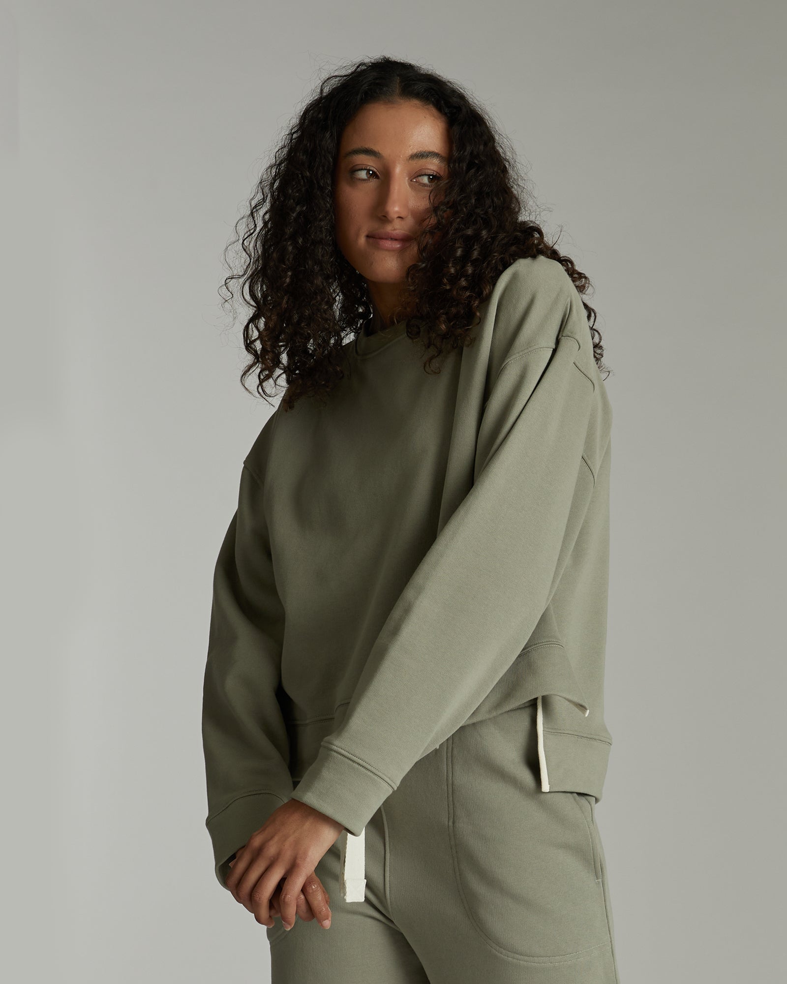 The Light Terry Sweat | Thyme - Cloth & Co - stride