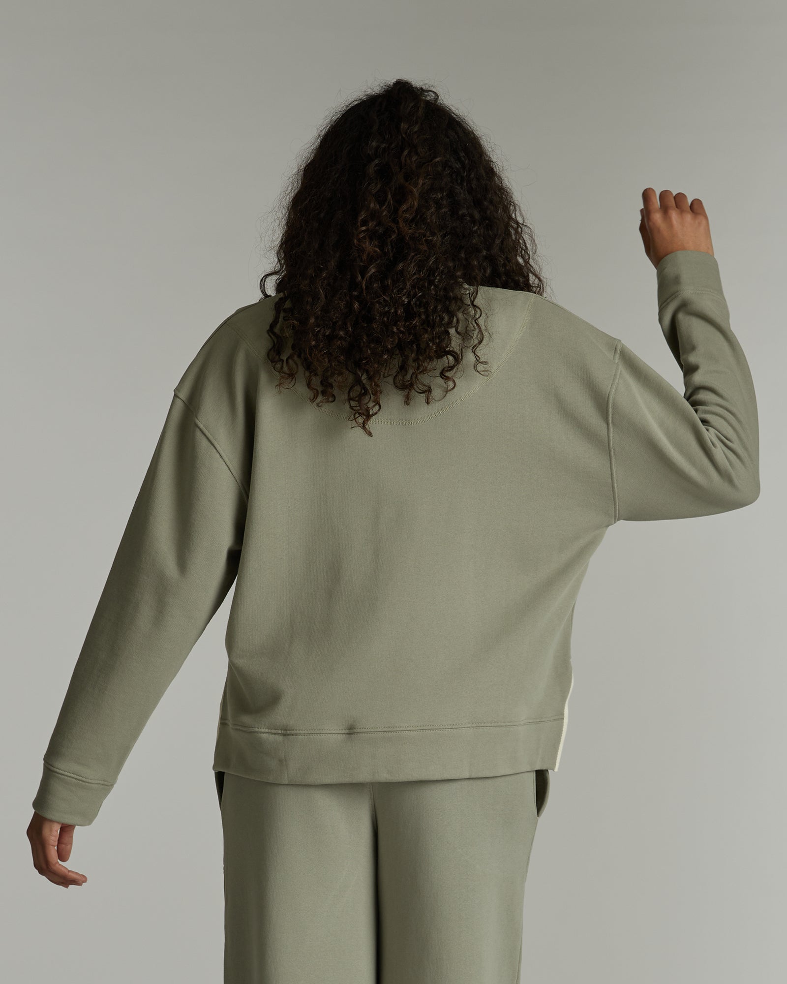 The Light Terry Sweat | Thyme - Cloth & Co - stride