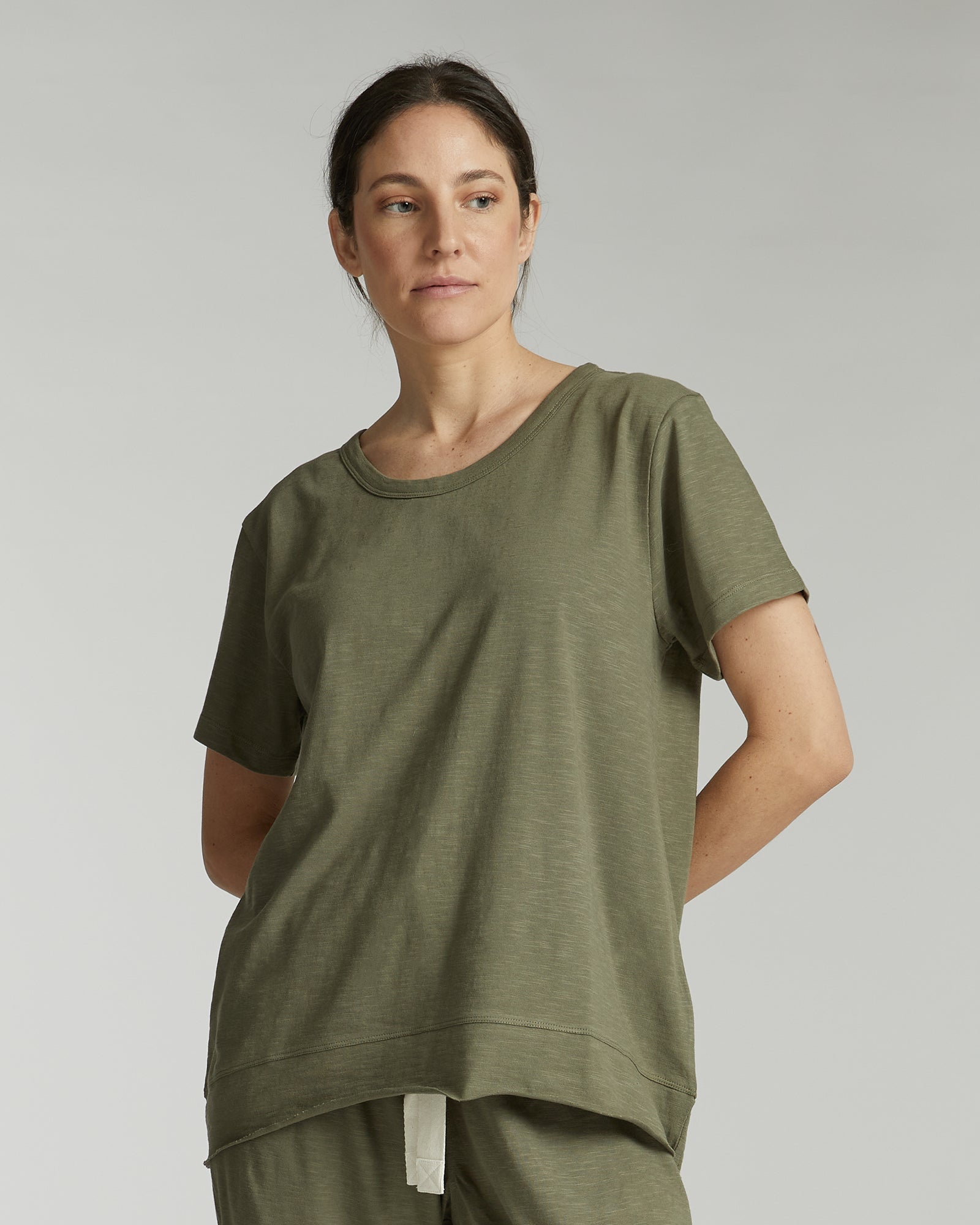 The Raw Hem Slub Tee | Moss - Cloth & Co - stride