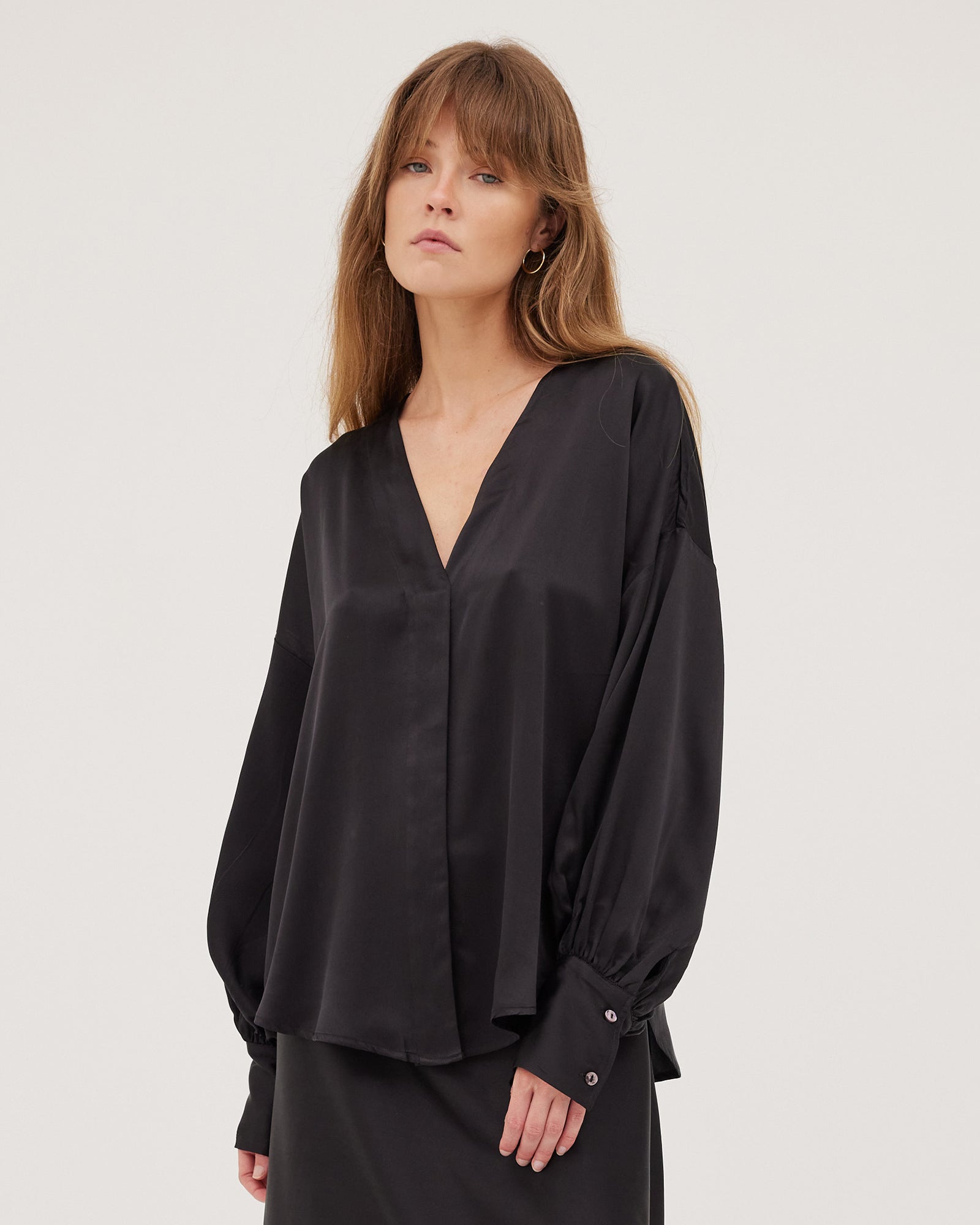 The Silk Shirt | Black - Cloth & Co - stride