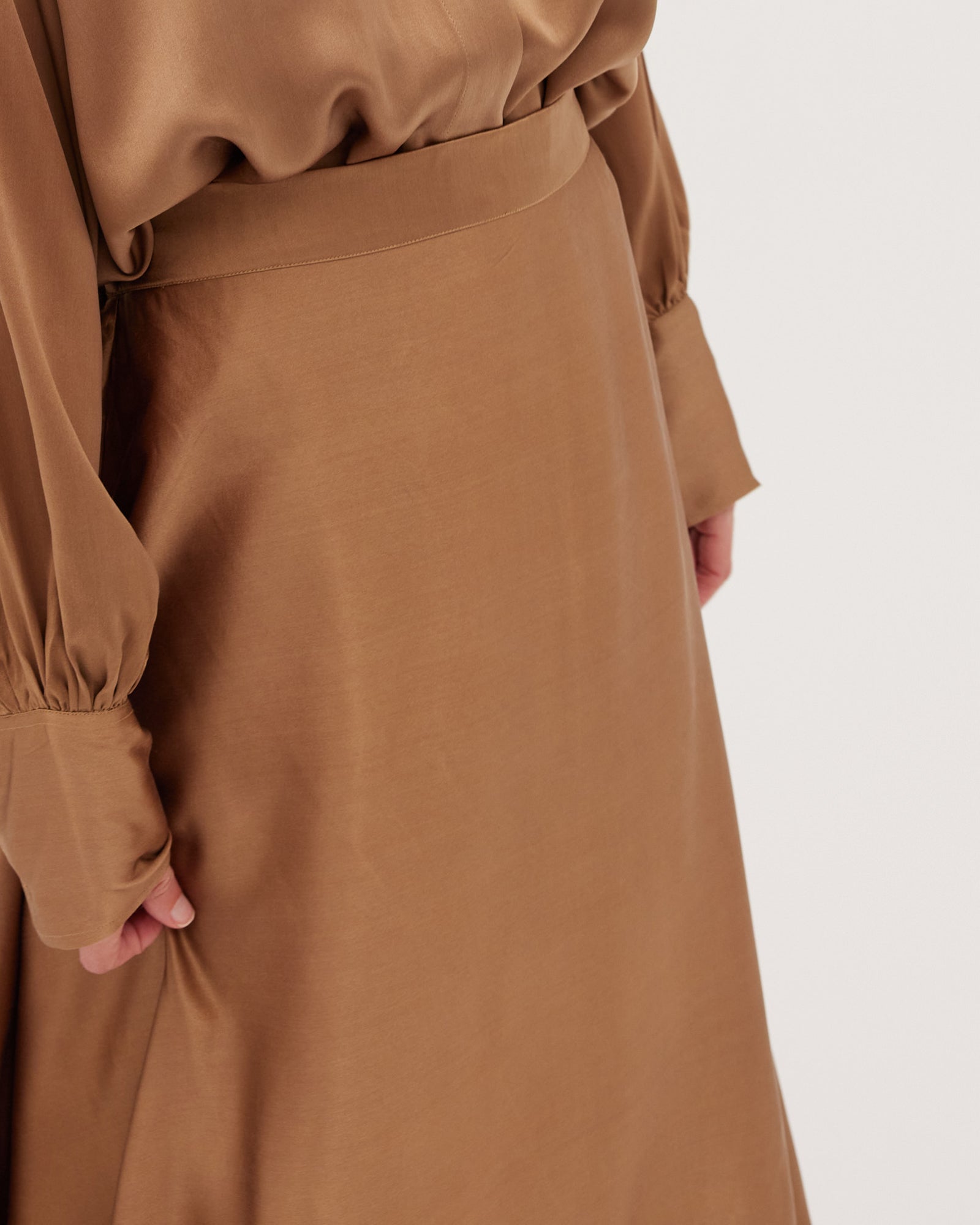 The Silk Skirt | Bronze - Cloth & Co - stride