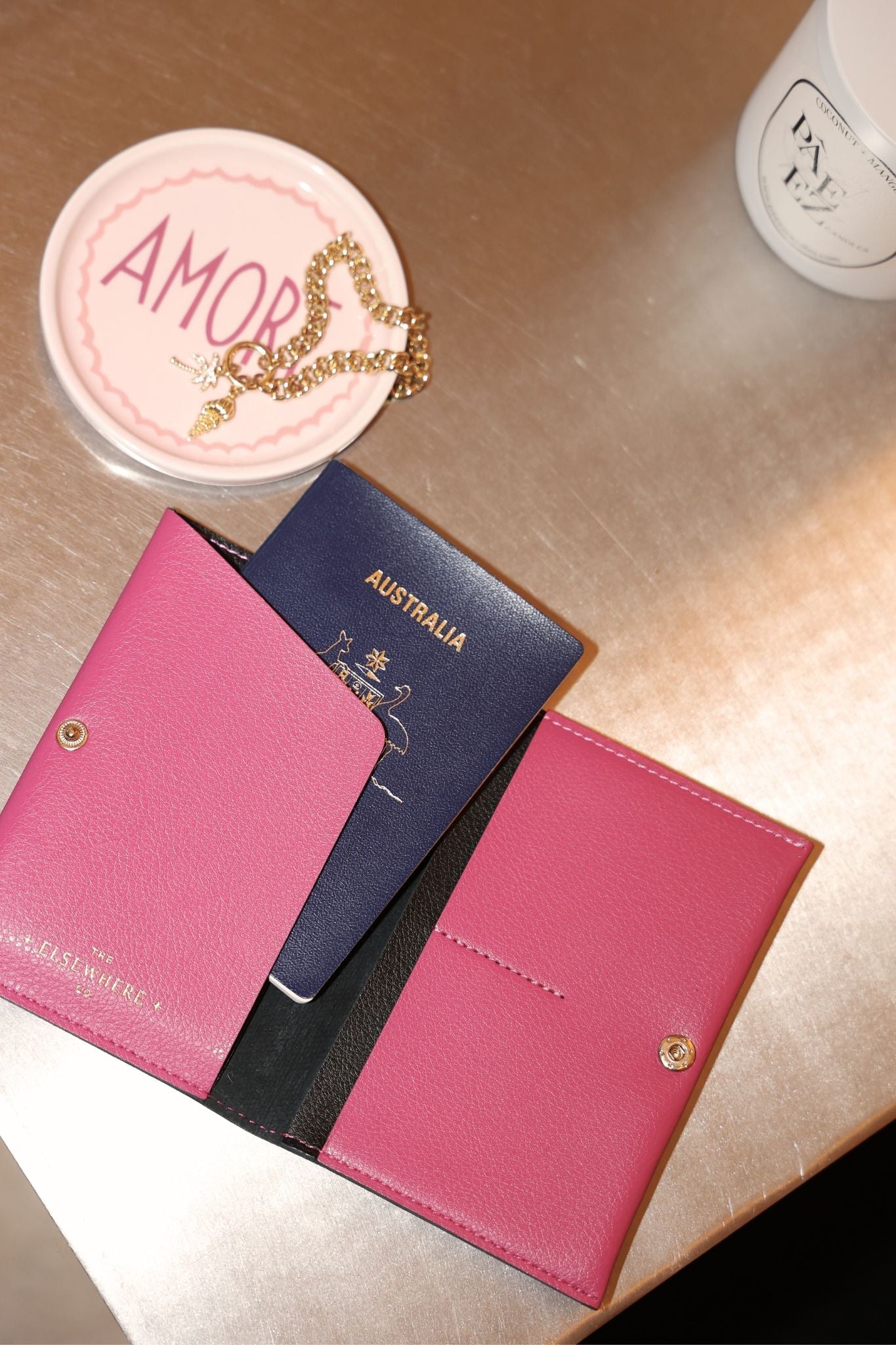 Travel Wallet Set on Chain Pink - The Elsewhere Co - stride