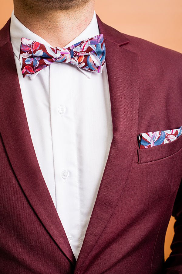 Wedding Bow Tie - Protea Burgundy - Peggy & Finn - stride