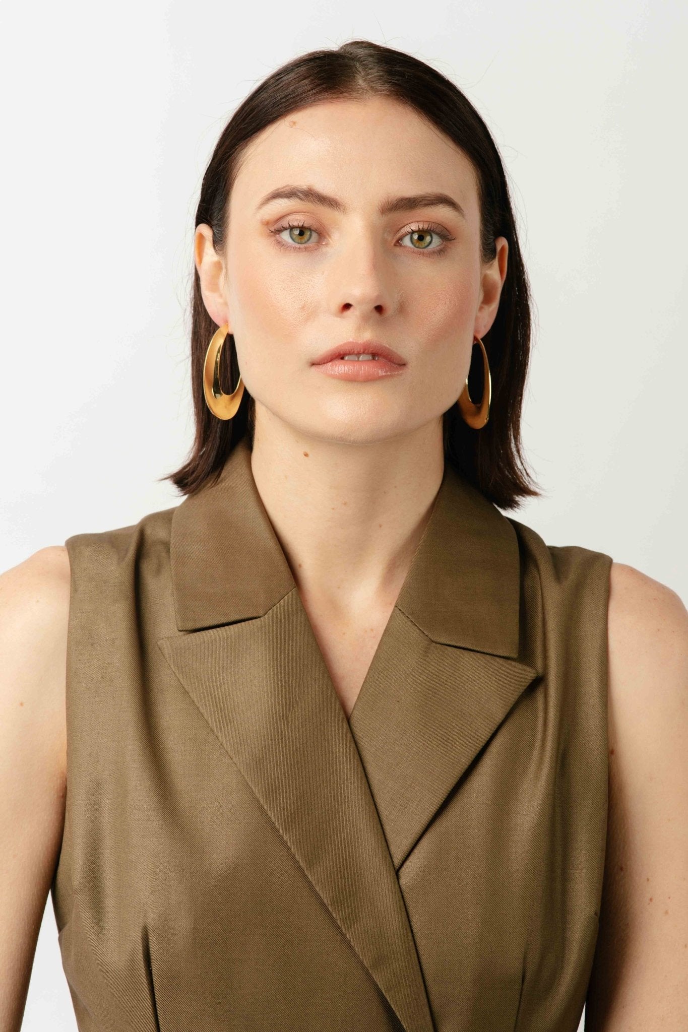 Ovale Concave Hoop Earrings-ALKAM-stride